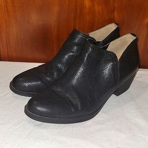 Natural N5 Contour Ankle Bootie